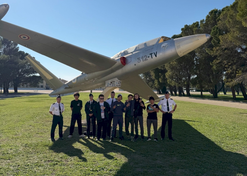 Les Cordées de la Réussite : Une immersion fascinante au cœur des métiers de la défense